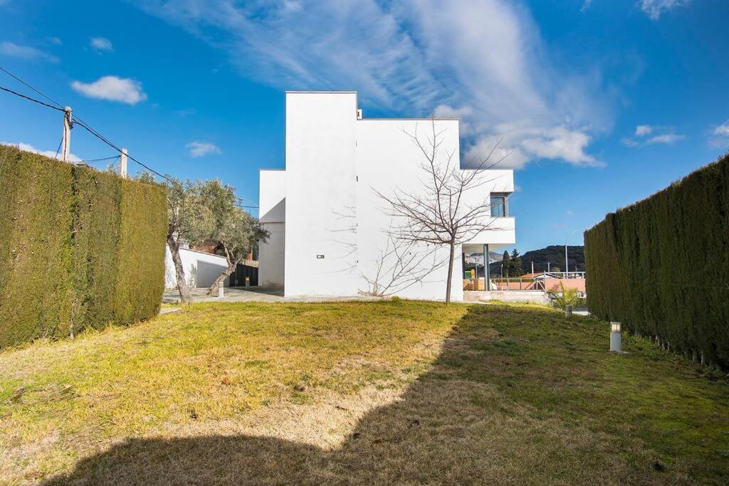 Villa Sierra Huétor Santillán Exteriör bild